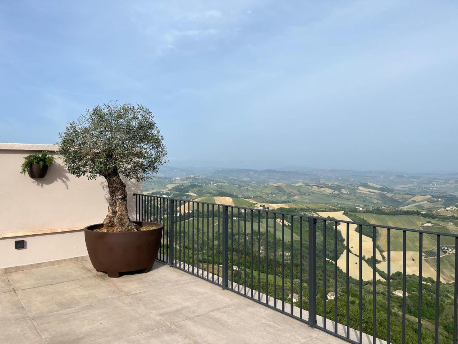 Dimora Santa Chiara Apartment Ripatransone Exterior photo